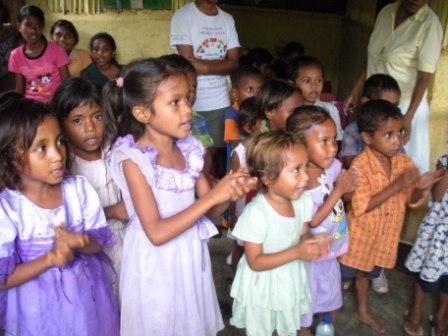 Kids Singing
